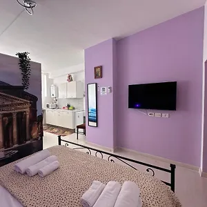 Apartment Deluxe Pantheon, Rome
